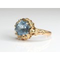 spectaculos inel victorian revival. topaz sky blue & aur 18 K. atelier european